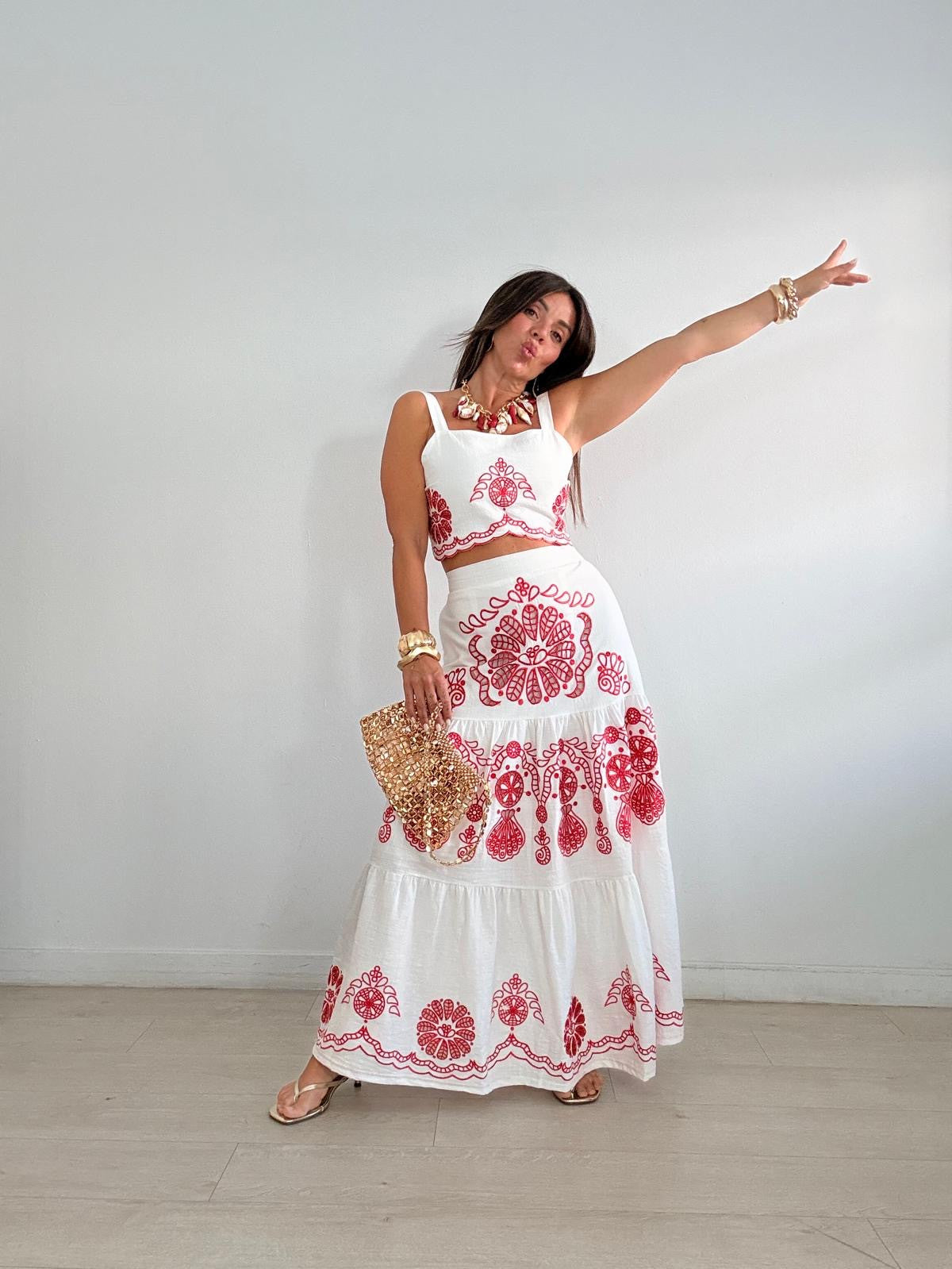 CONJUNTO BORDADO MAHORI