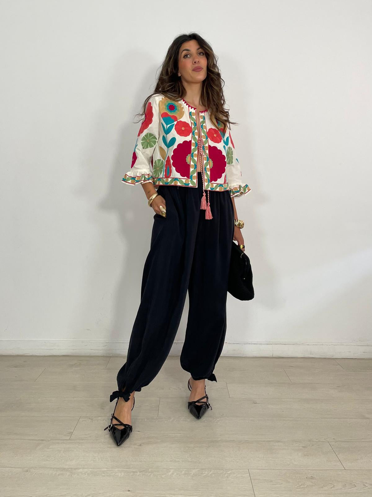 CHAQUETITA BORDADA BARBADOS