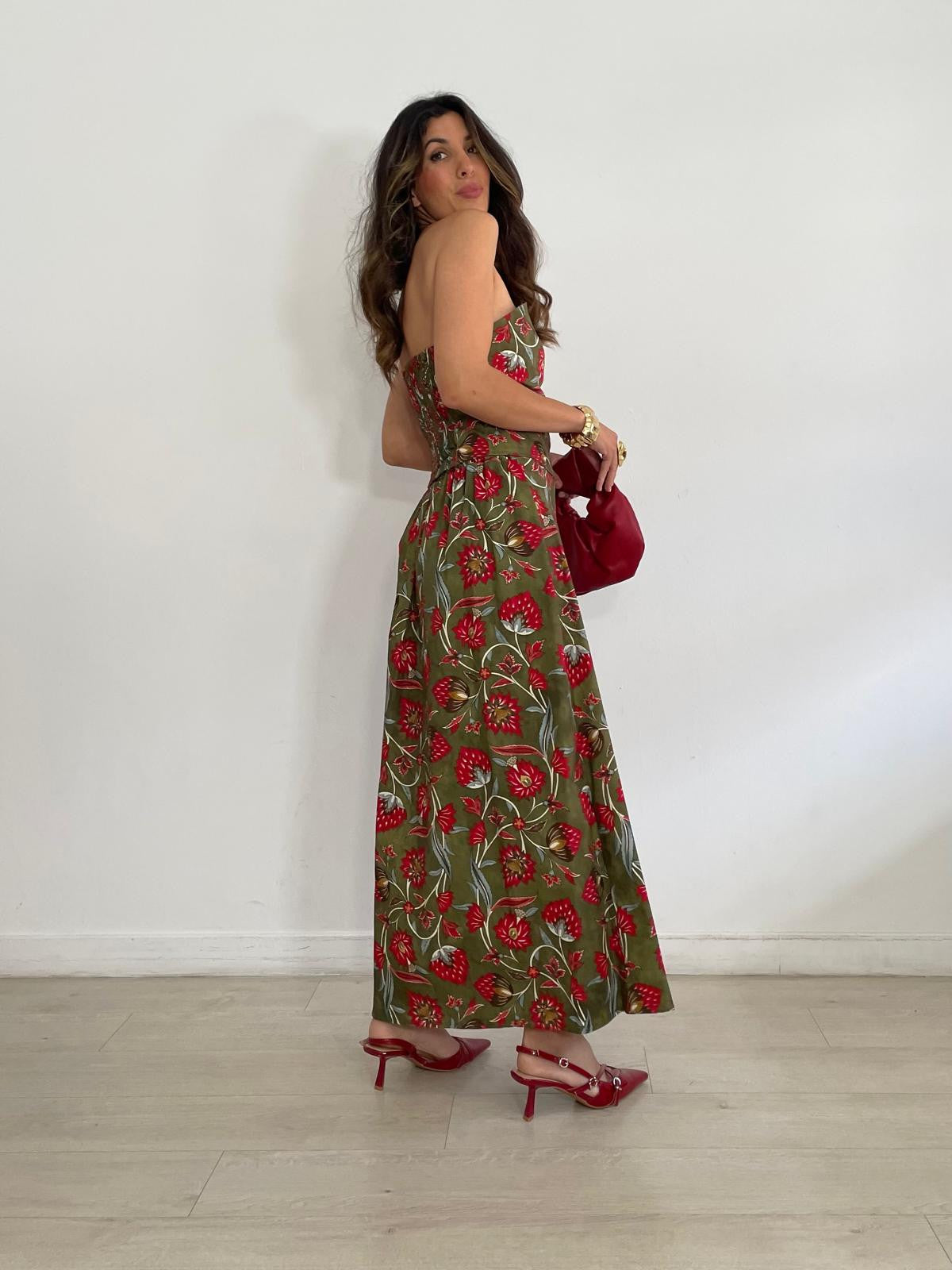 CONJUNTO FLORES ROJAS