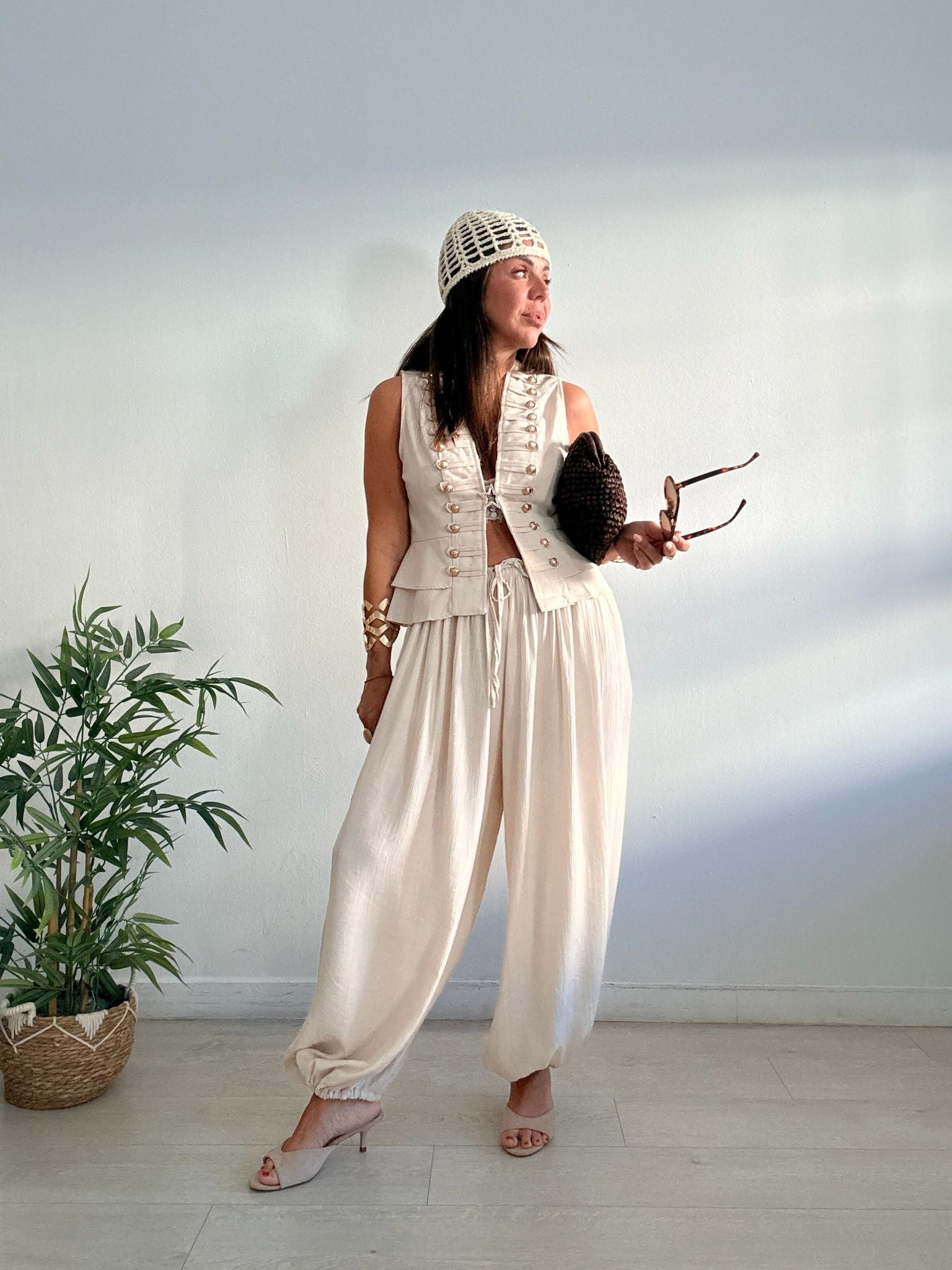 CASQUETE CROCHET LENTEJUELAS