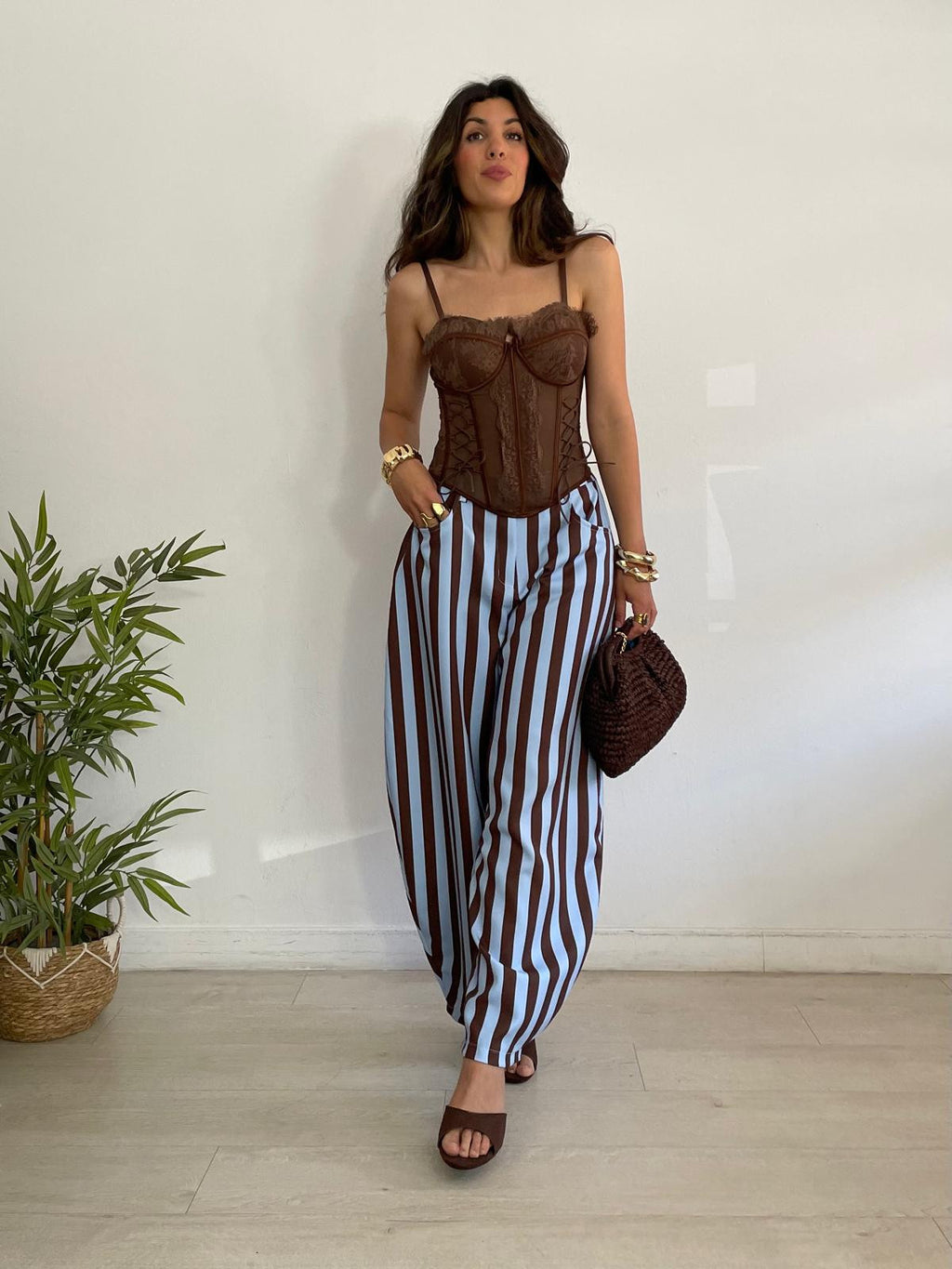 CORSET ENCAJE + CUERDAS LATERALES