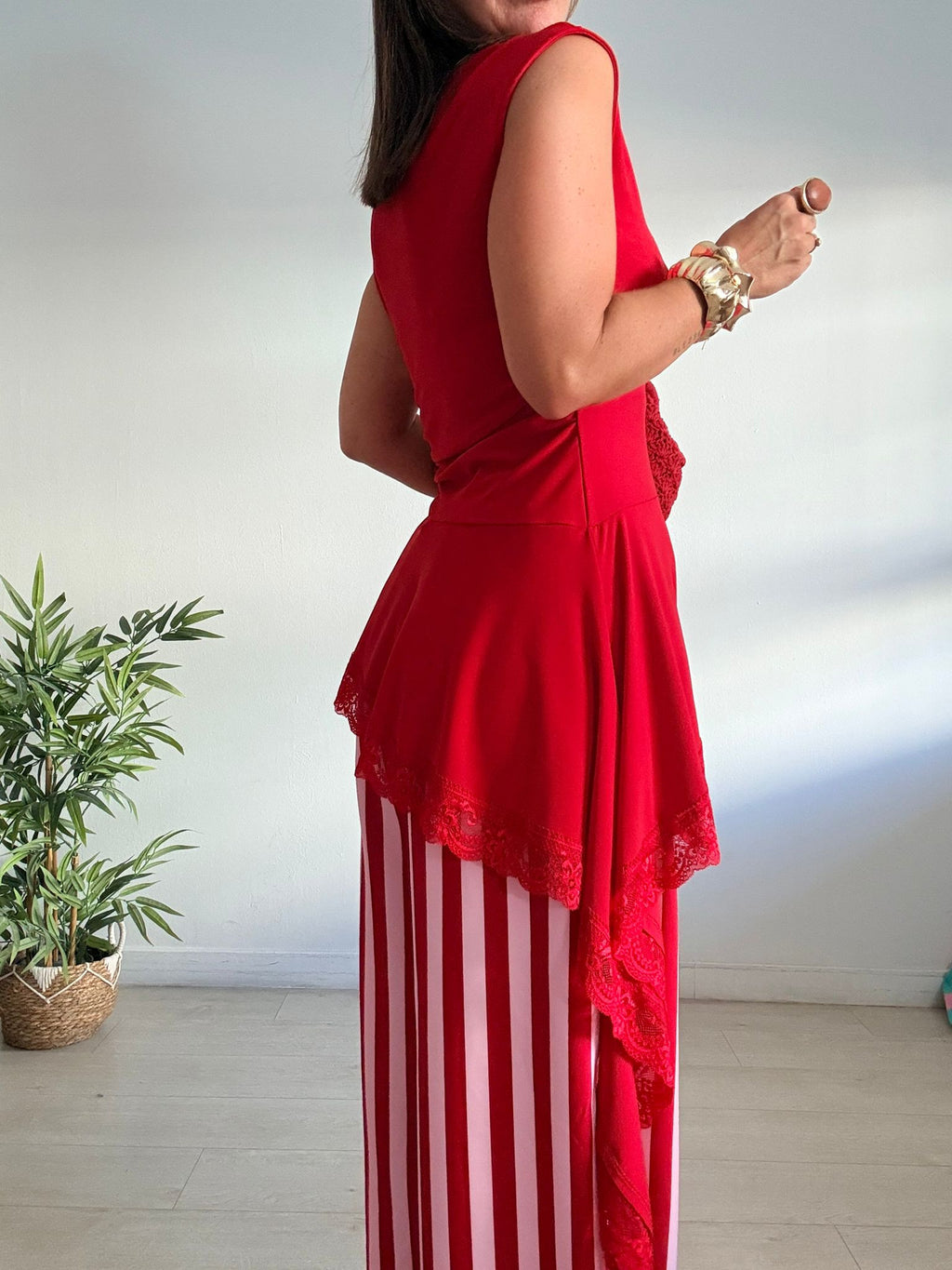 BLUSA PICO + ENCAJE