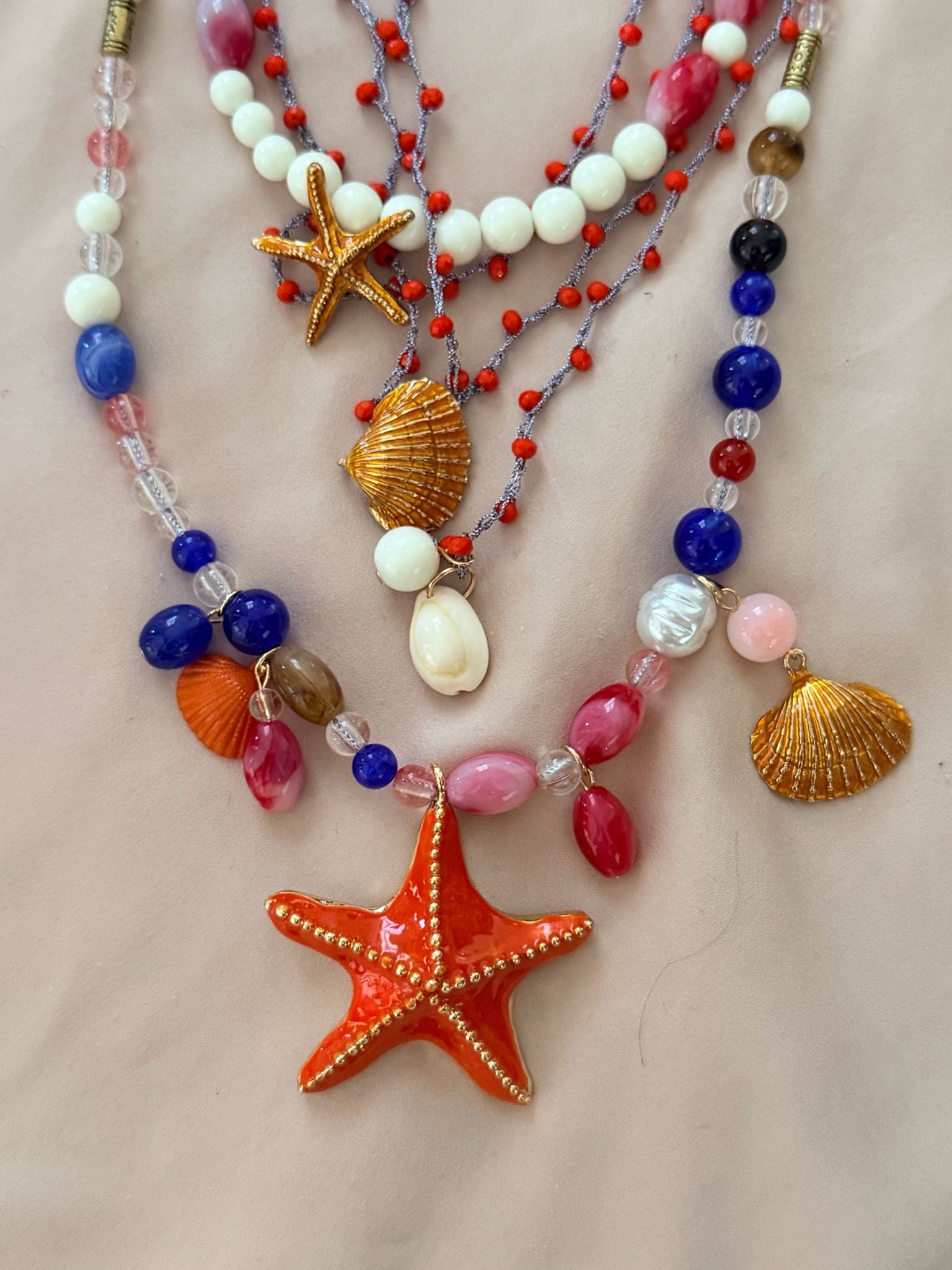 COLLAR ESTRELLA DE MAR NARANJA