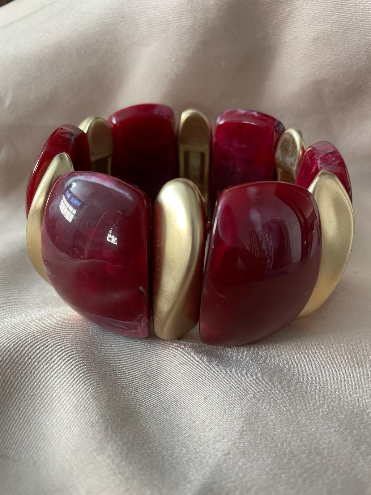 PULSERA ELÁSTICA GRANATE Y DORADA