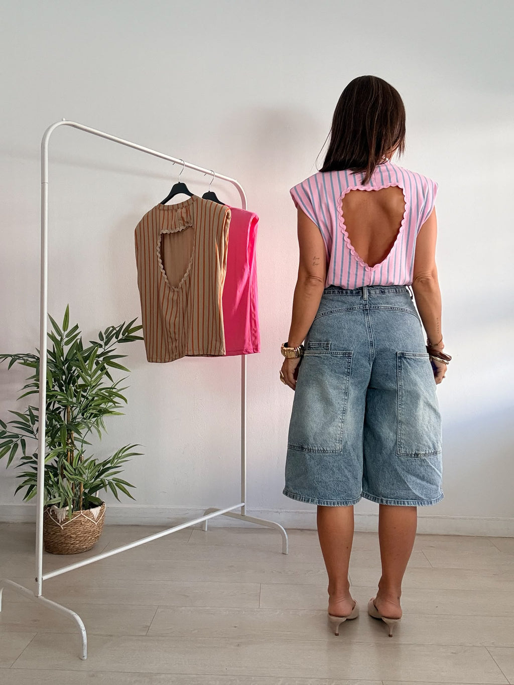 CAMISETA RAYAS CORAZÓN ESPALDA