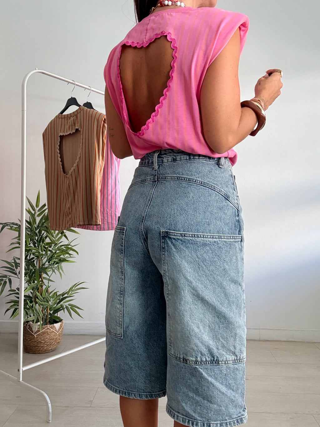 BERMUDAS VAQUERAS BOLSILLOS TRASEROS
