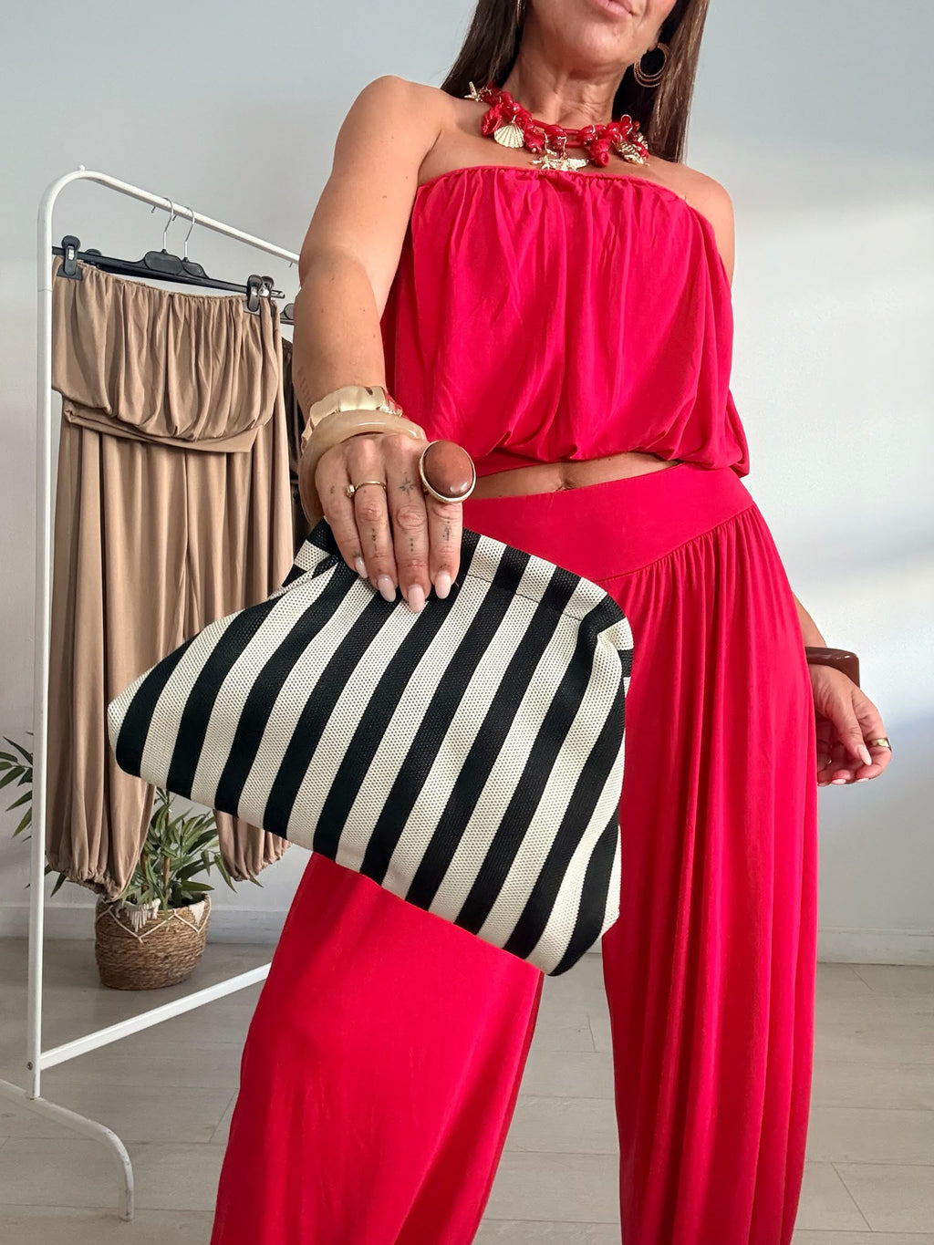 BOLSO RAYITAS CLUTCH