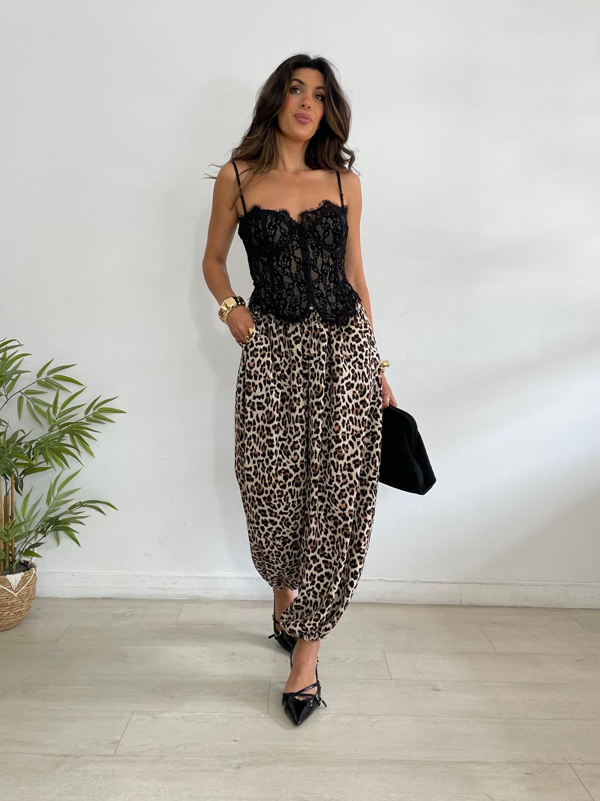 PANTALÓN BOMBACHO SATINADO LEOPARDO