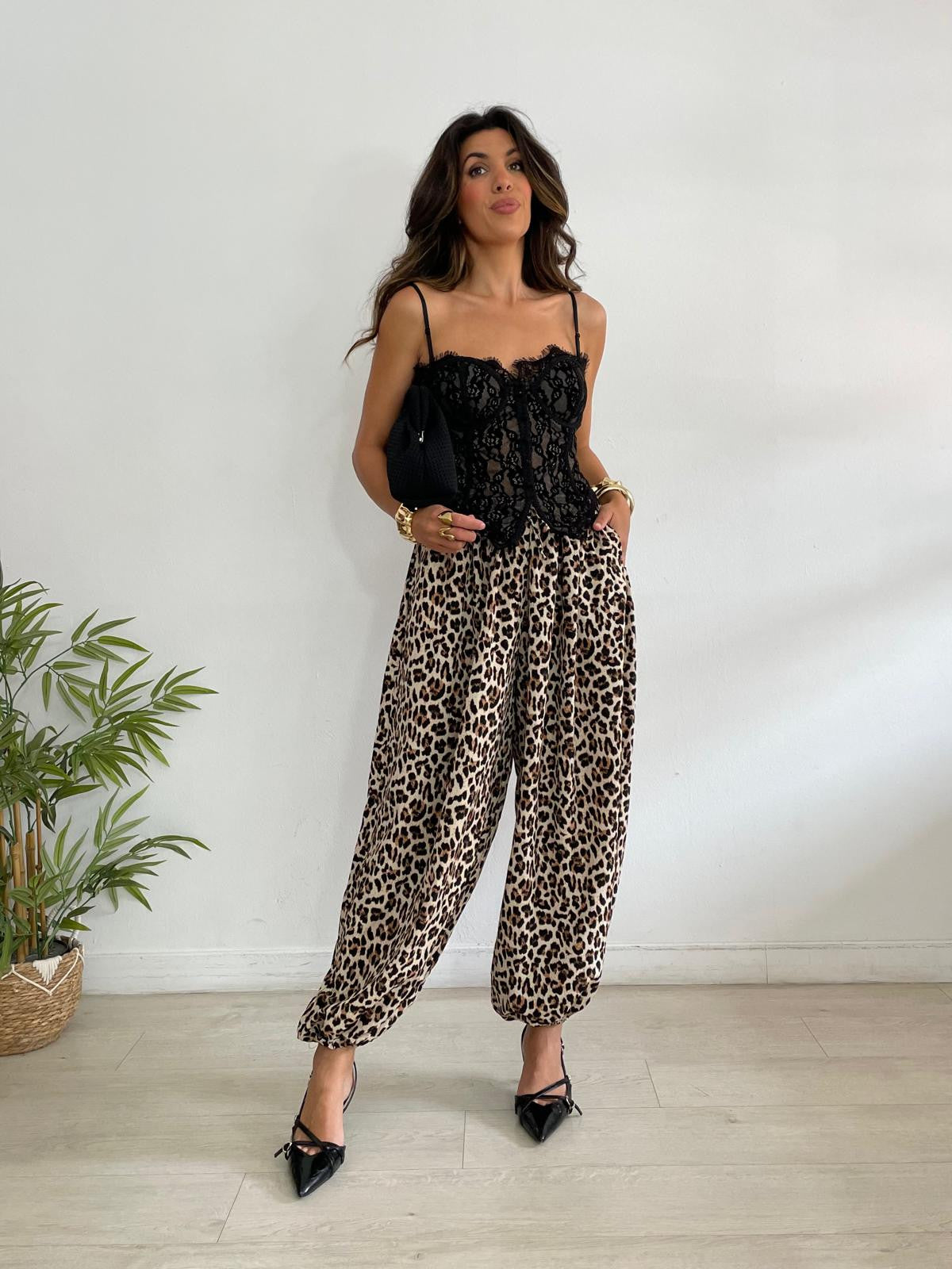 PANTALÓN BOMBACHO SATINADO LEOPARDO