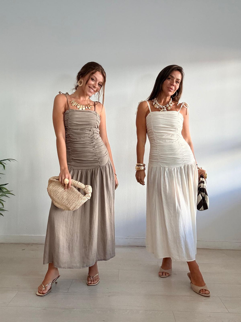 VESTIDO LARGO DRAPEADO