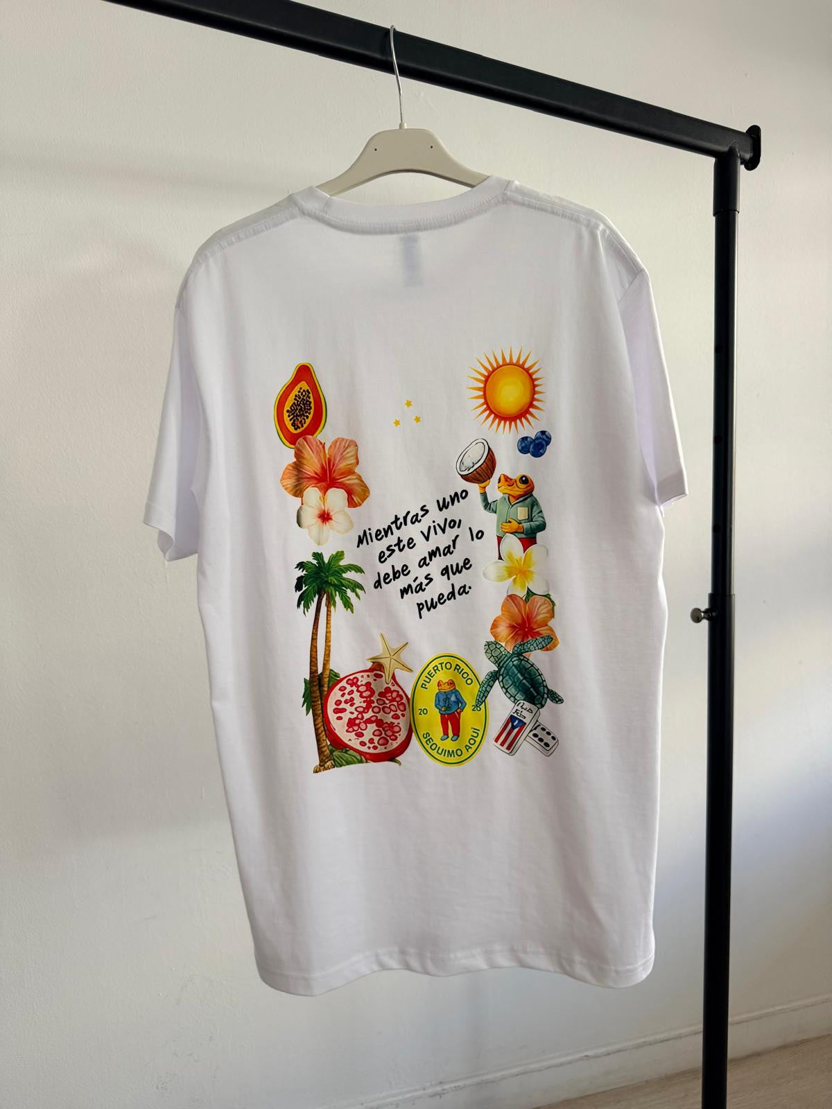 CAMISETA MIENTRAS UNO ESTÉ VIVO