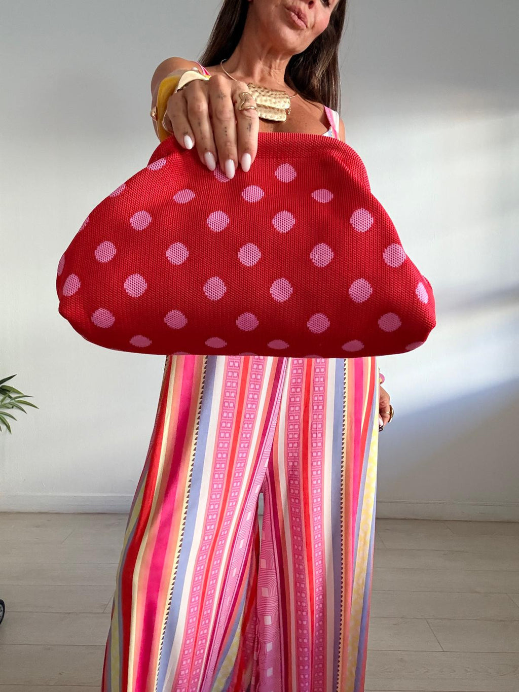 CLUTCH BICOLOR LUNARES