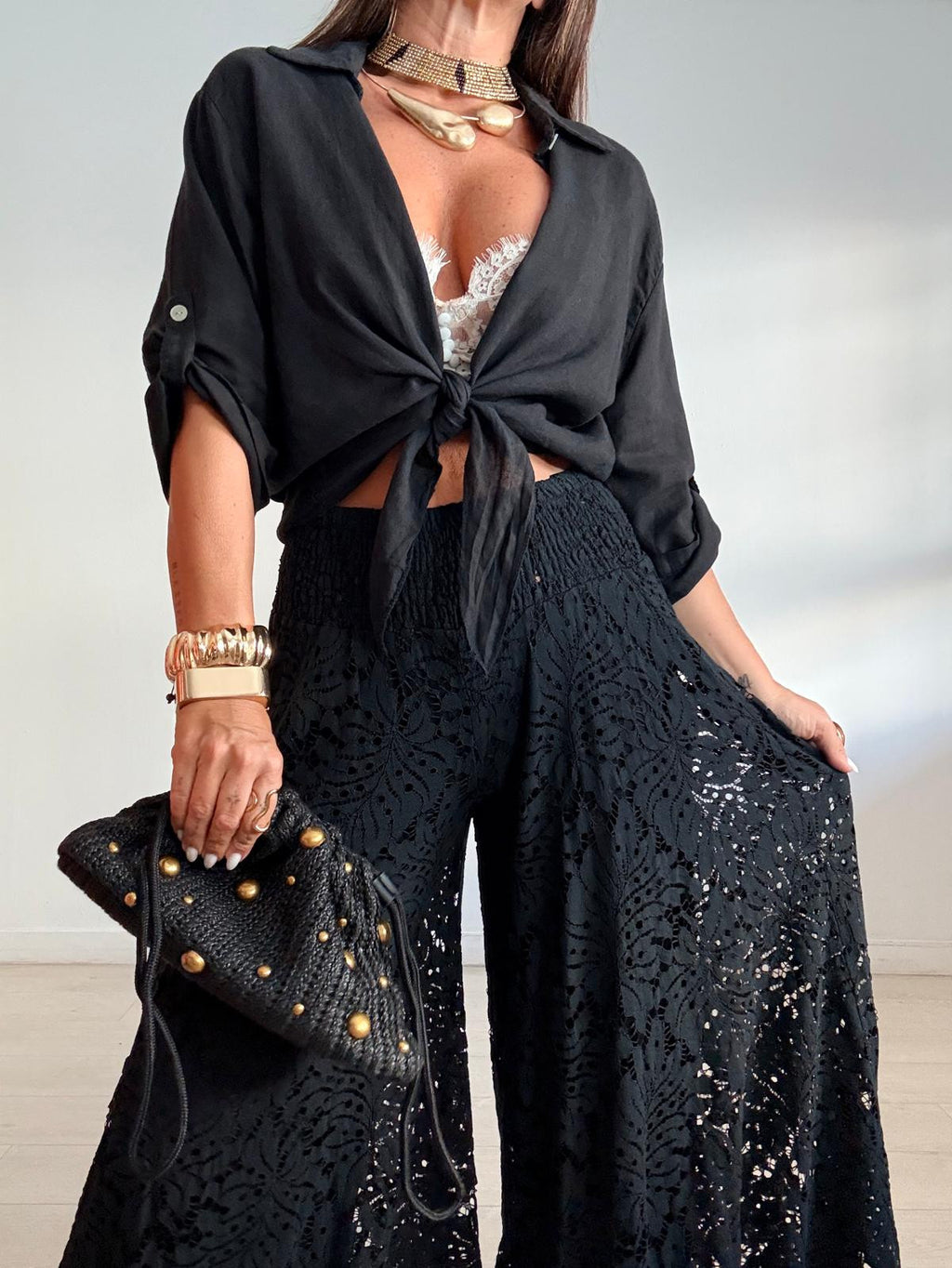BLUSA ABOTONADA ANUDADA LINO