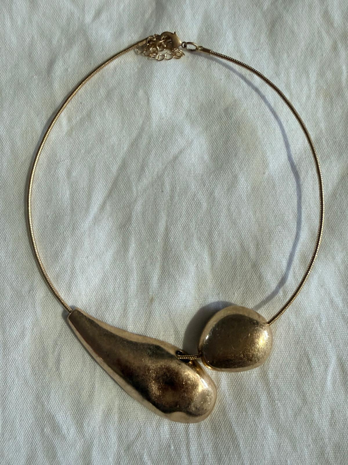 COLLAR ARO RÍGIDO GRECIA