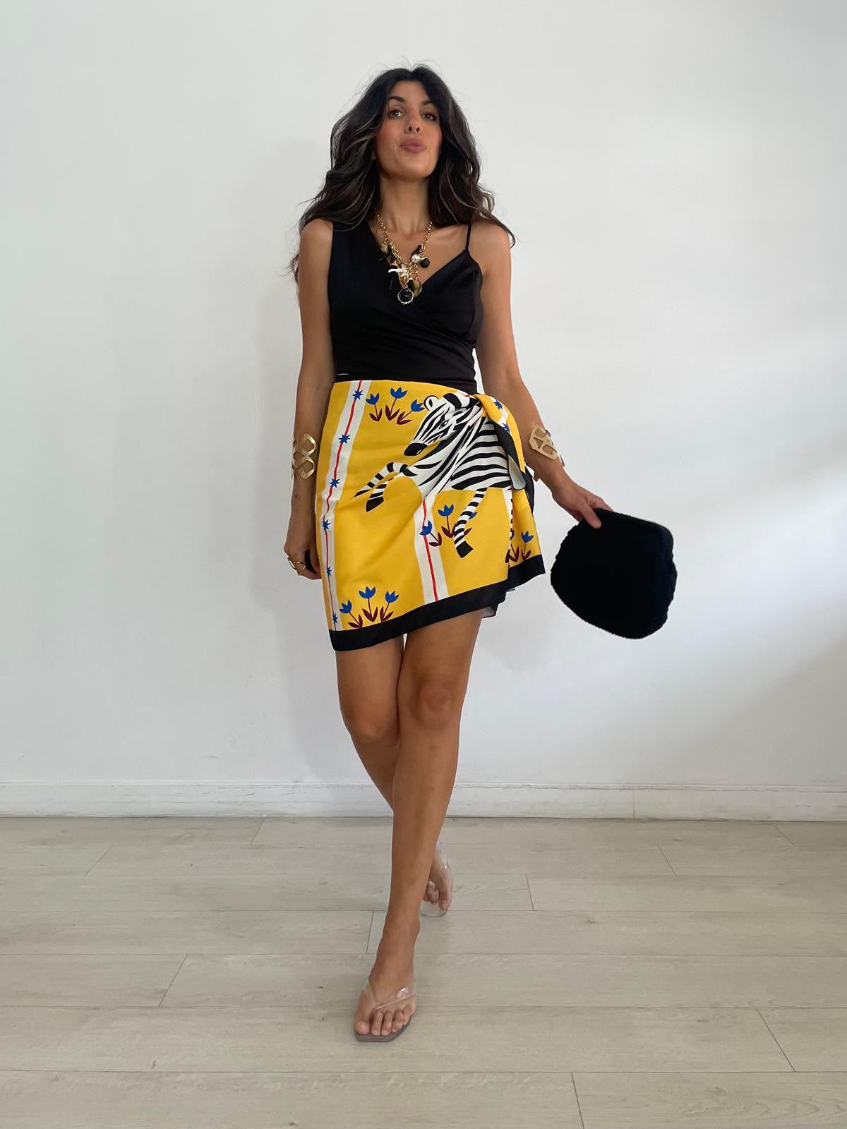 FALDA LAZADA ZEBRA AMARILLA