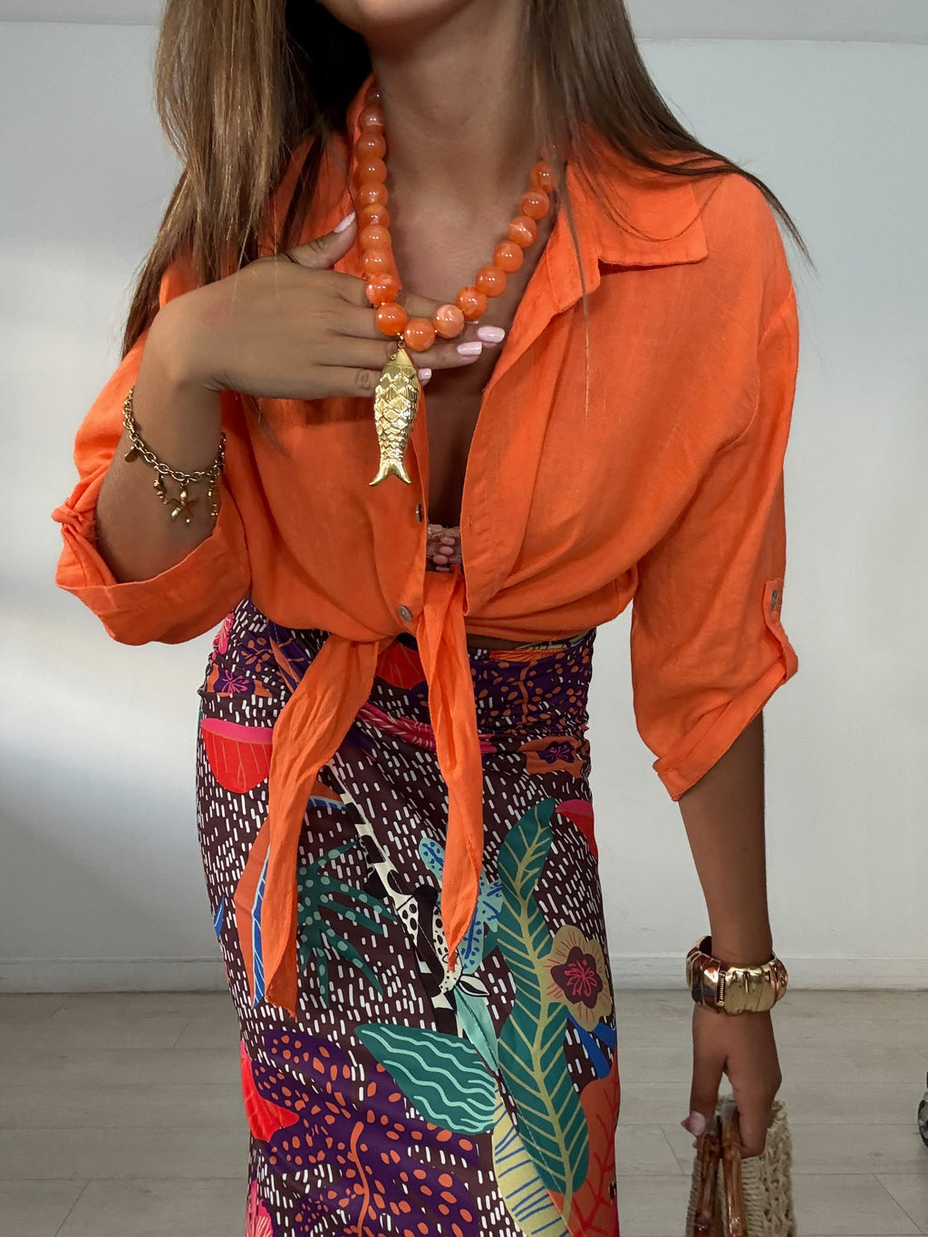 COLLAR PEZ DORADO PERLAS COLORES