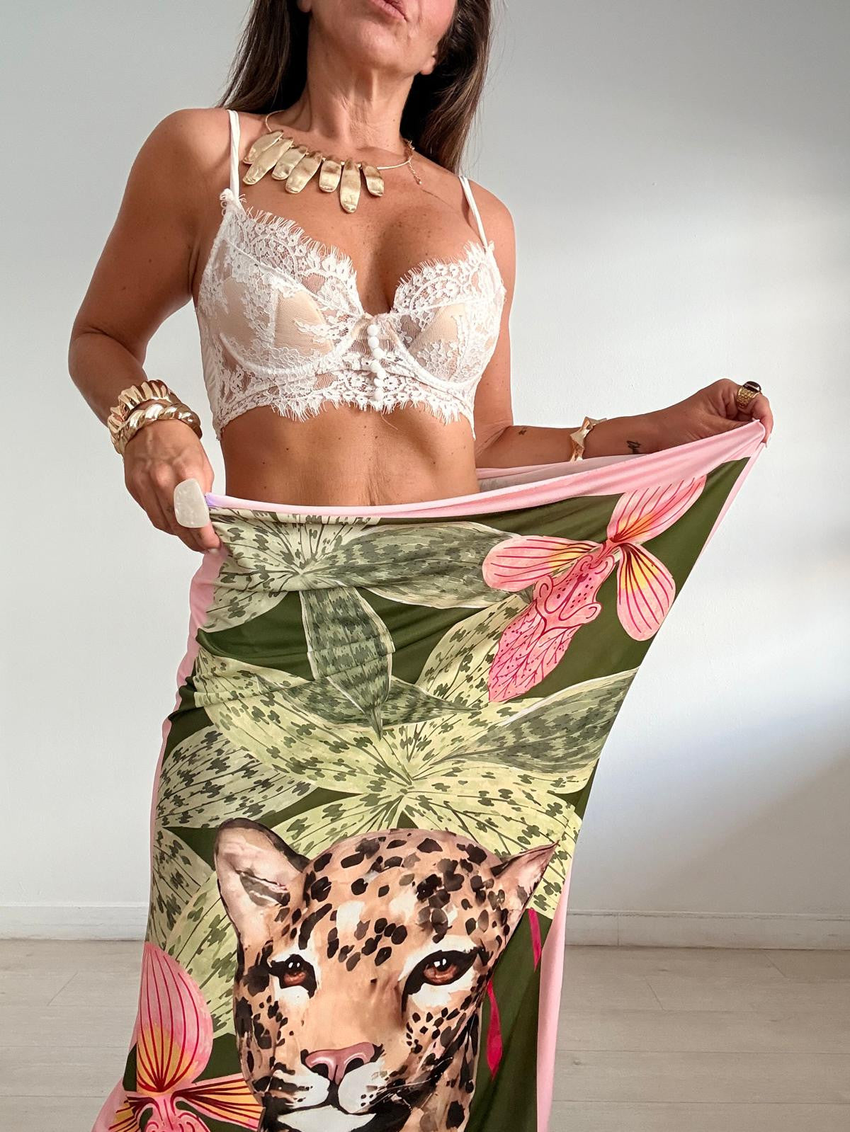 FALDA LARGA LICRA ORQUIDEA