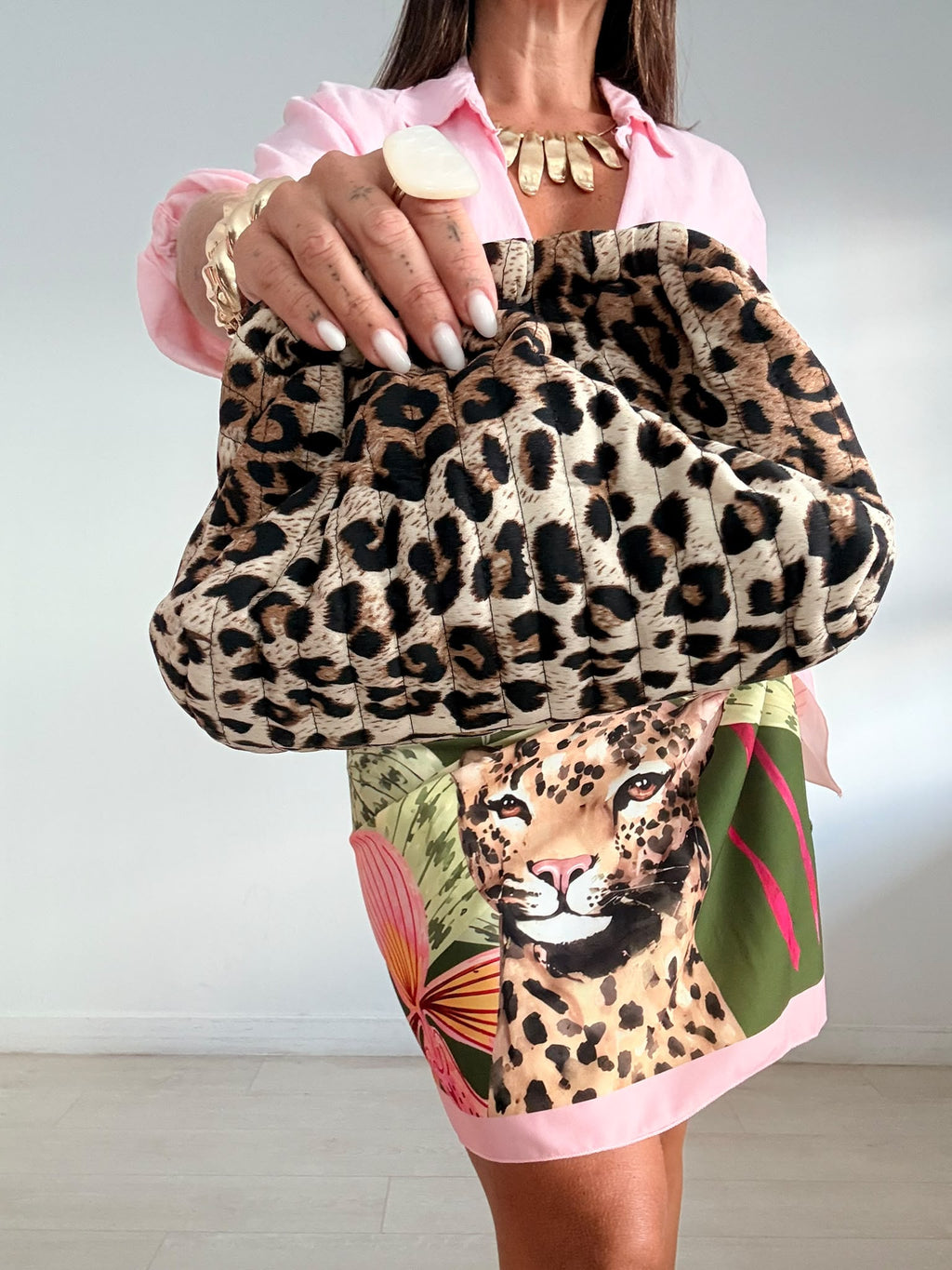 BOLSO CLUTCH LEOPARDO ACOLCHADO