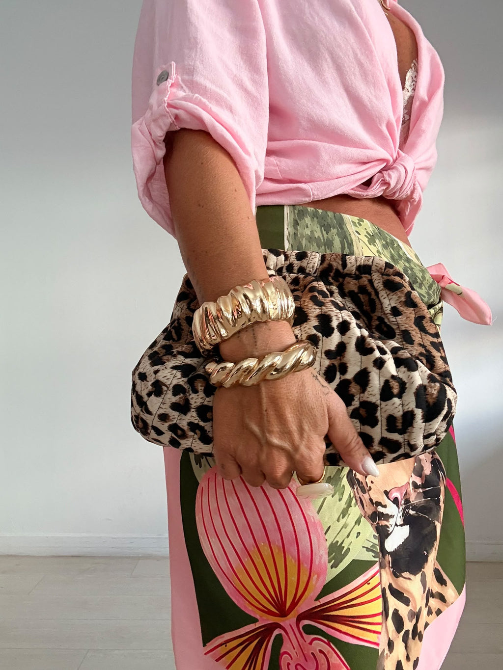 BOLSO CLUTCH LEOPARDO ACOLCHADO