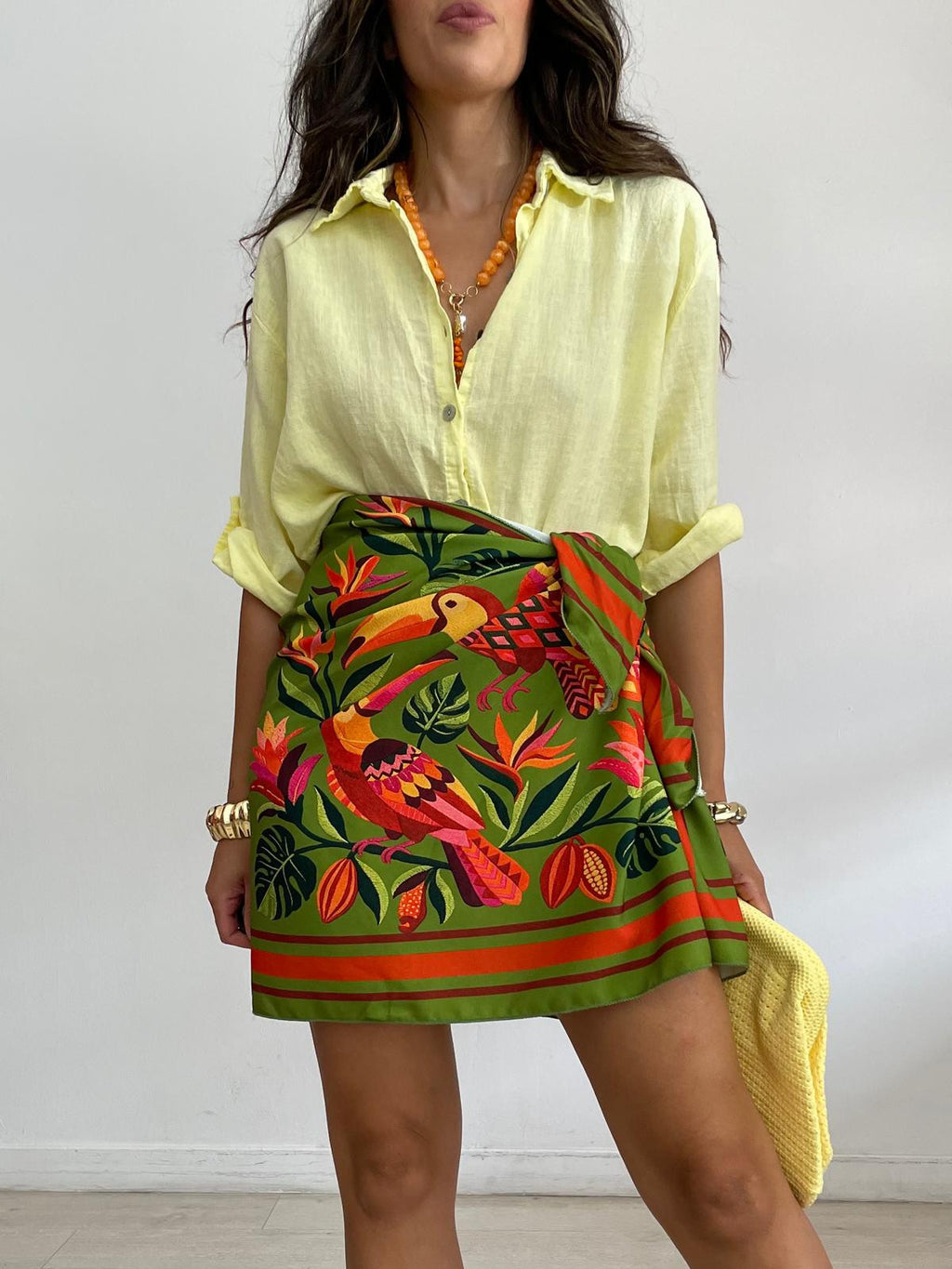 FALDA LAZADA LOROS VERDE