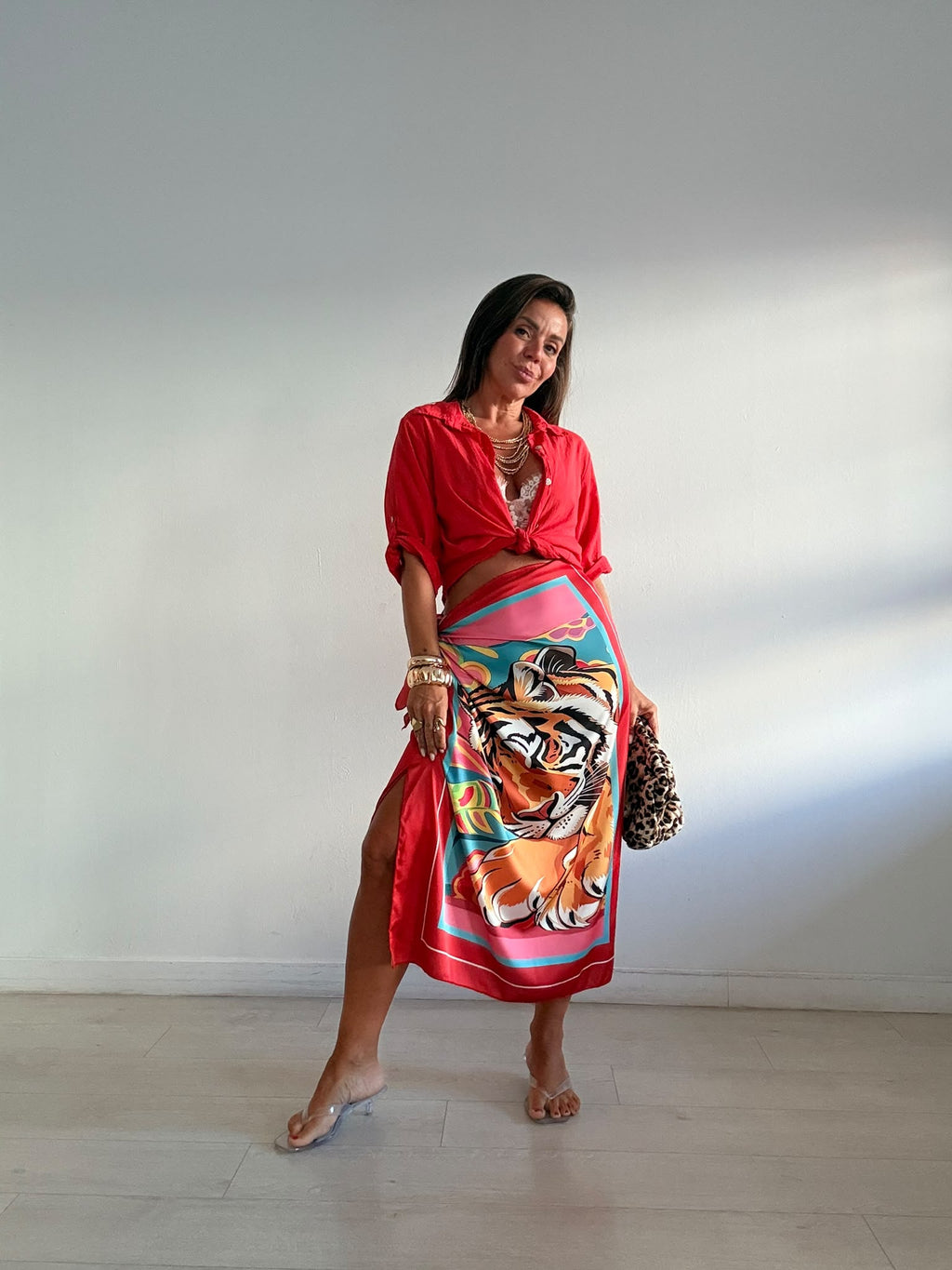 FALDA LARGA SATÉN LAZADA TIGRE CORAL