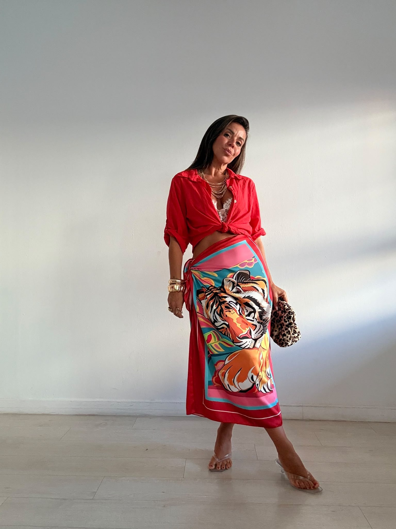 FALDA LARGA SATÉN LAZADA TIGRE CORAL