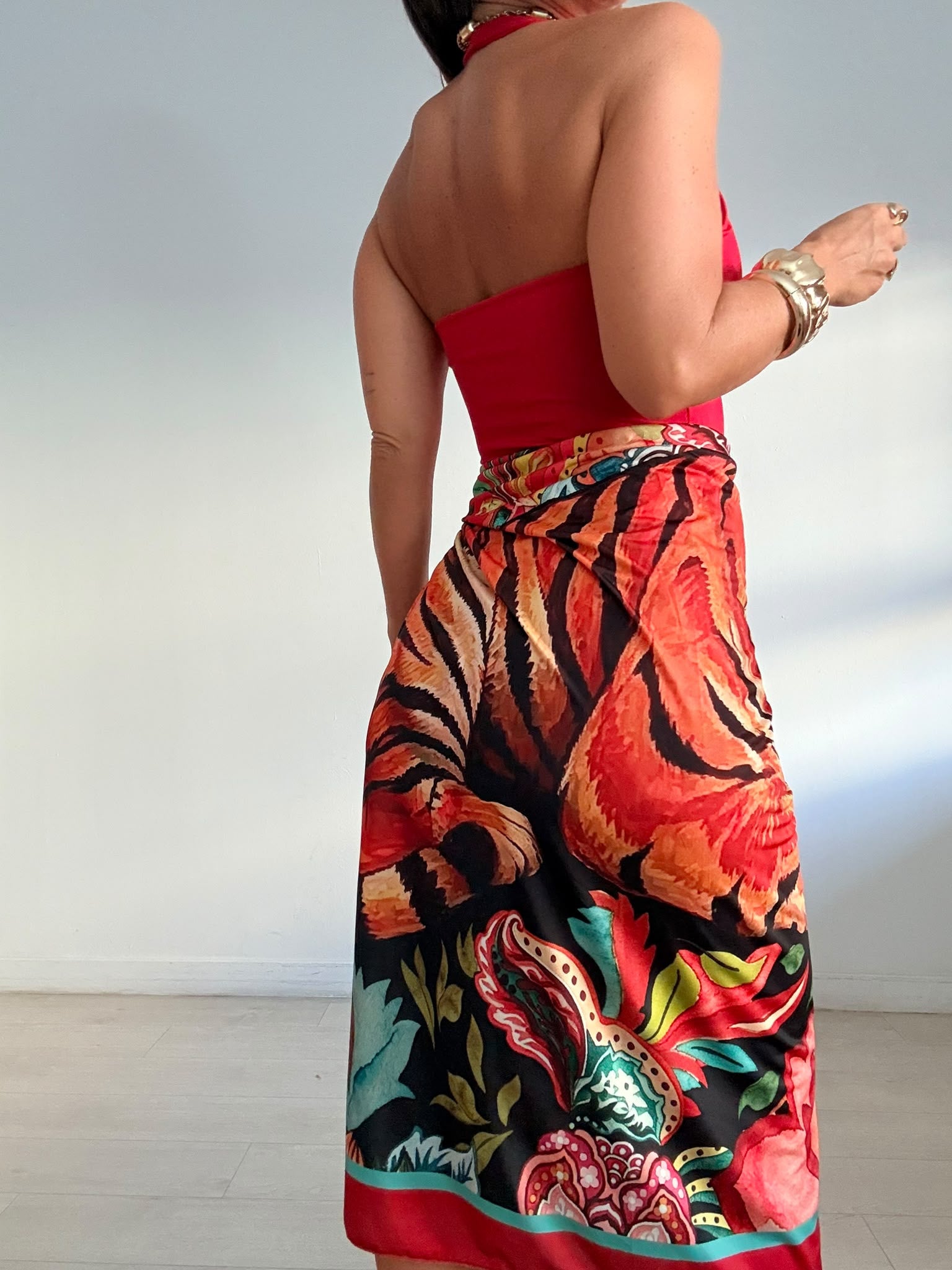 FALDA LARGA LICRA TIGRE TEJA/TURQUESA