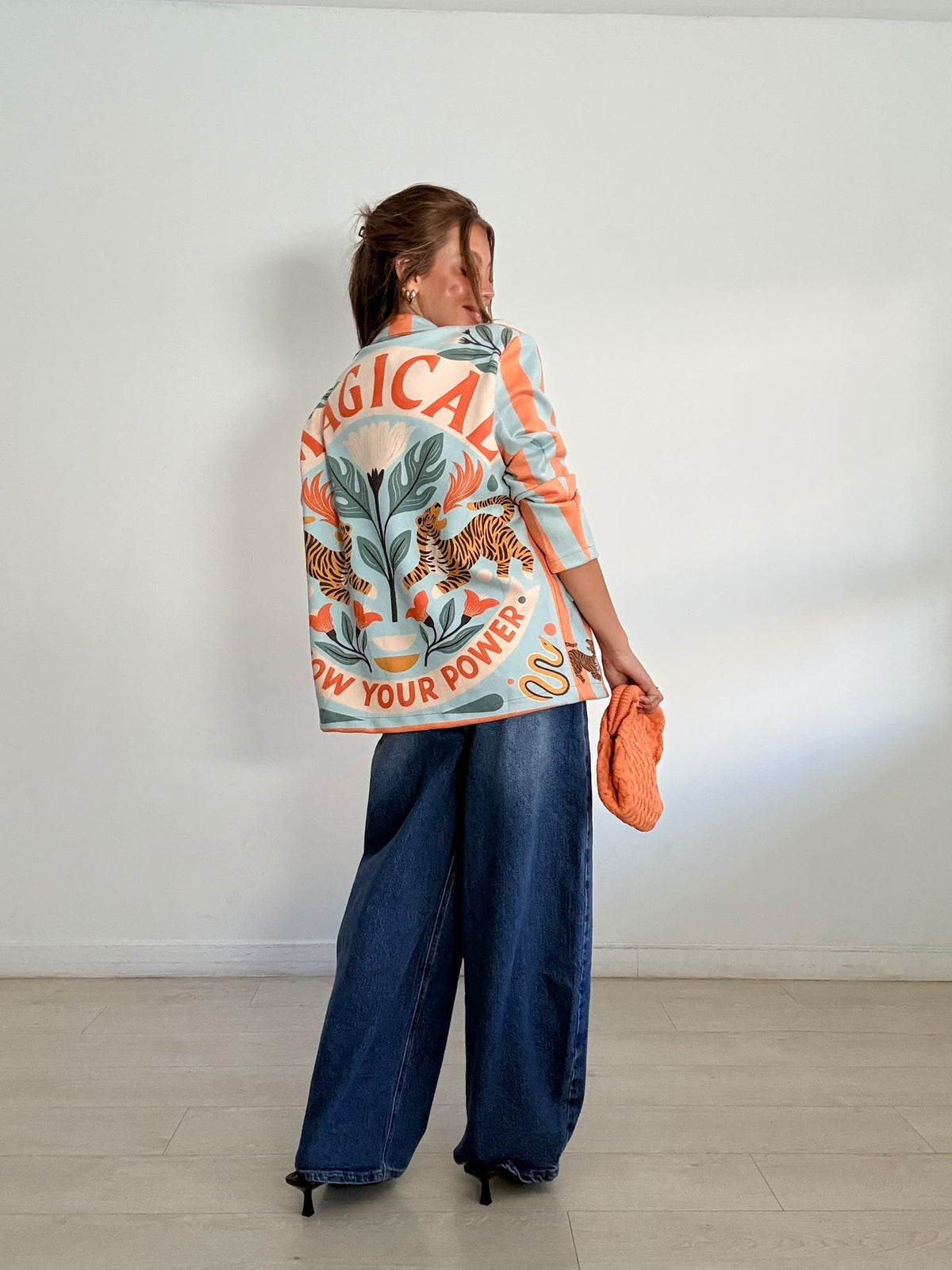 BLAZER ANTELINA RAYAS MAGICAL