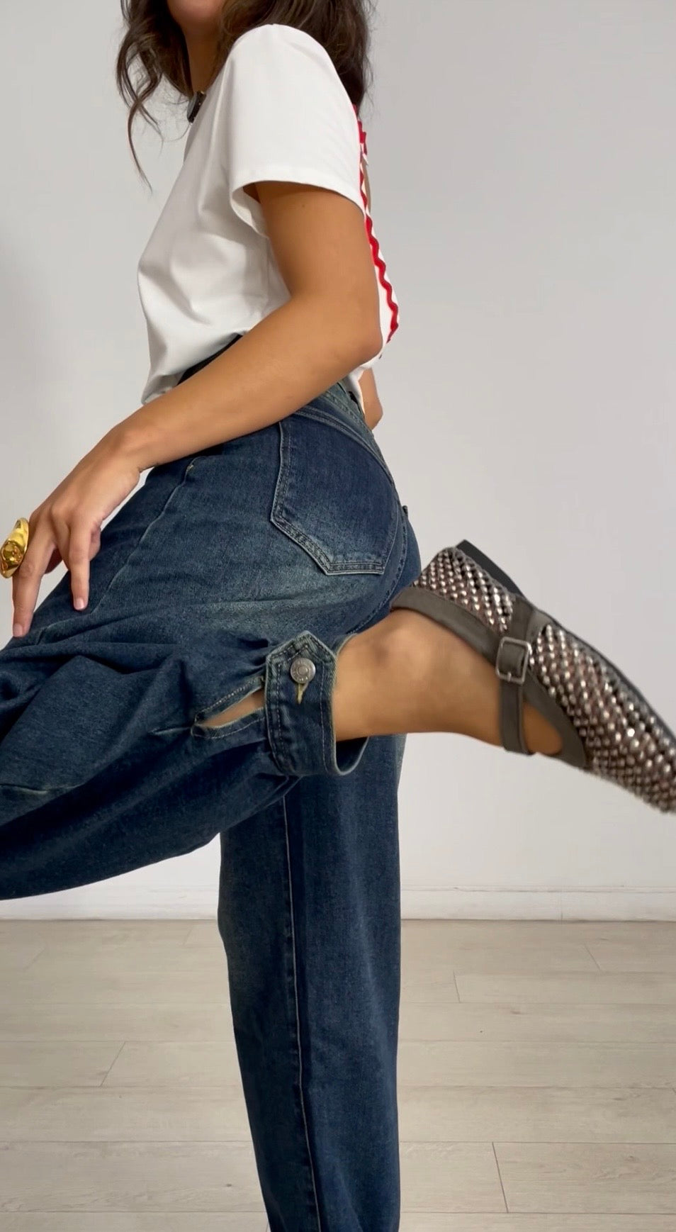 JEANS BALLOON BOTÓN TOBILLO