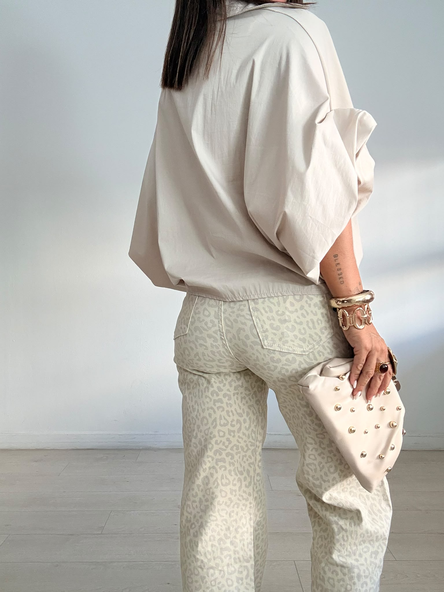 PANTALÓN VAQUERO LEOPARDO BEIGE