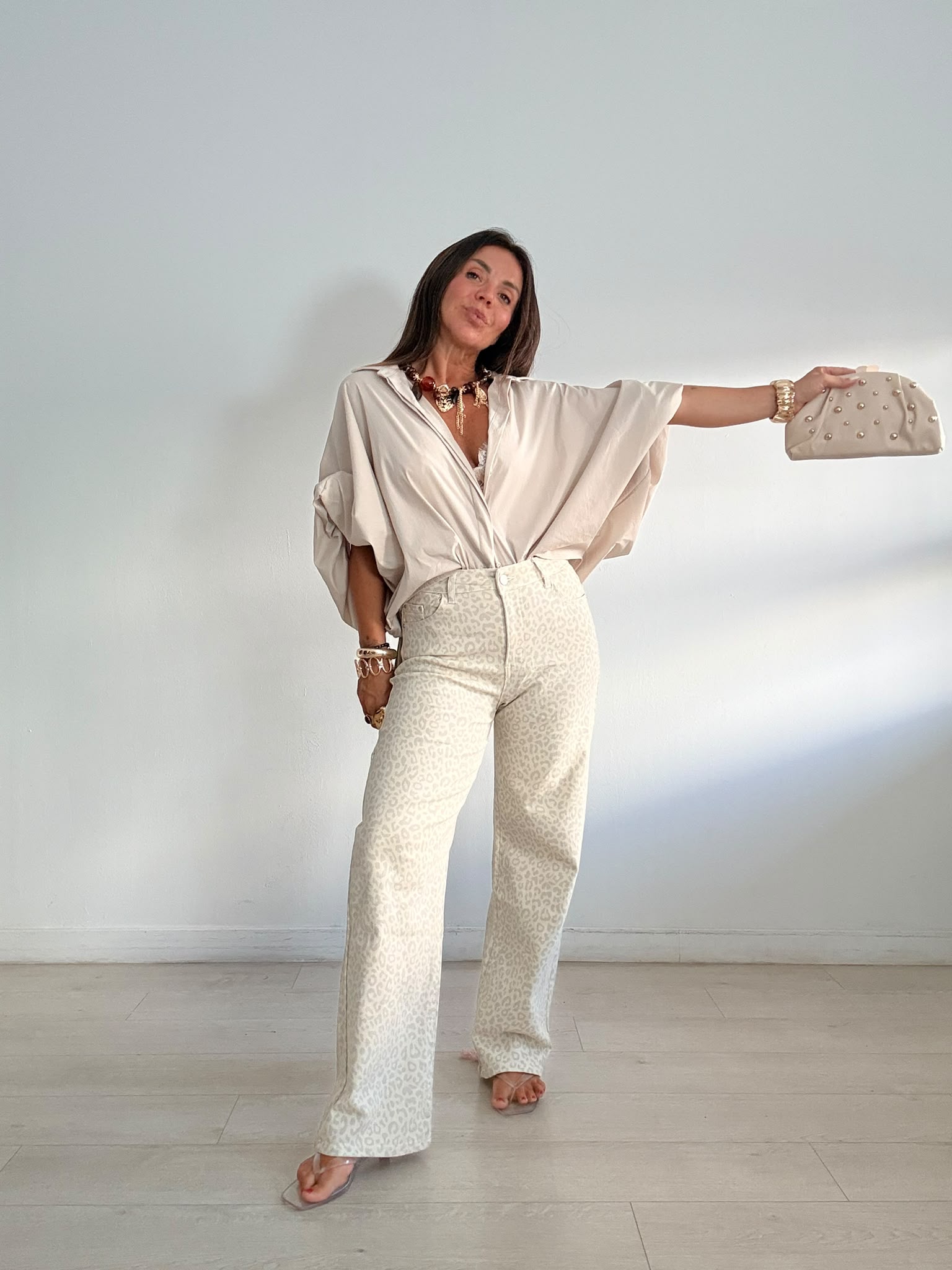 PANTALÓN VAQUERO LEOPARDO BEIGE