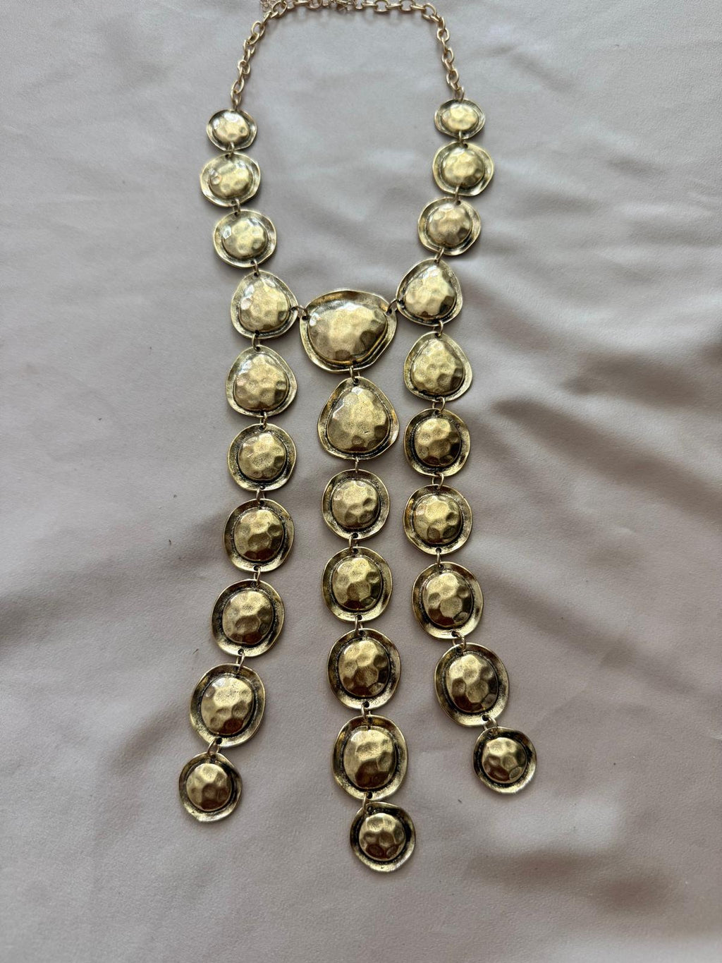 COLLAR LARGO DORADO AFRODITA