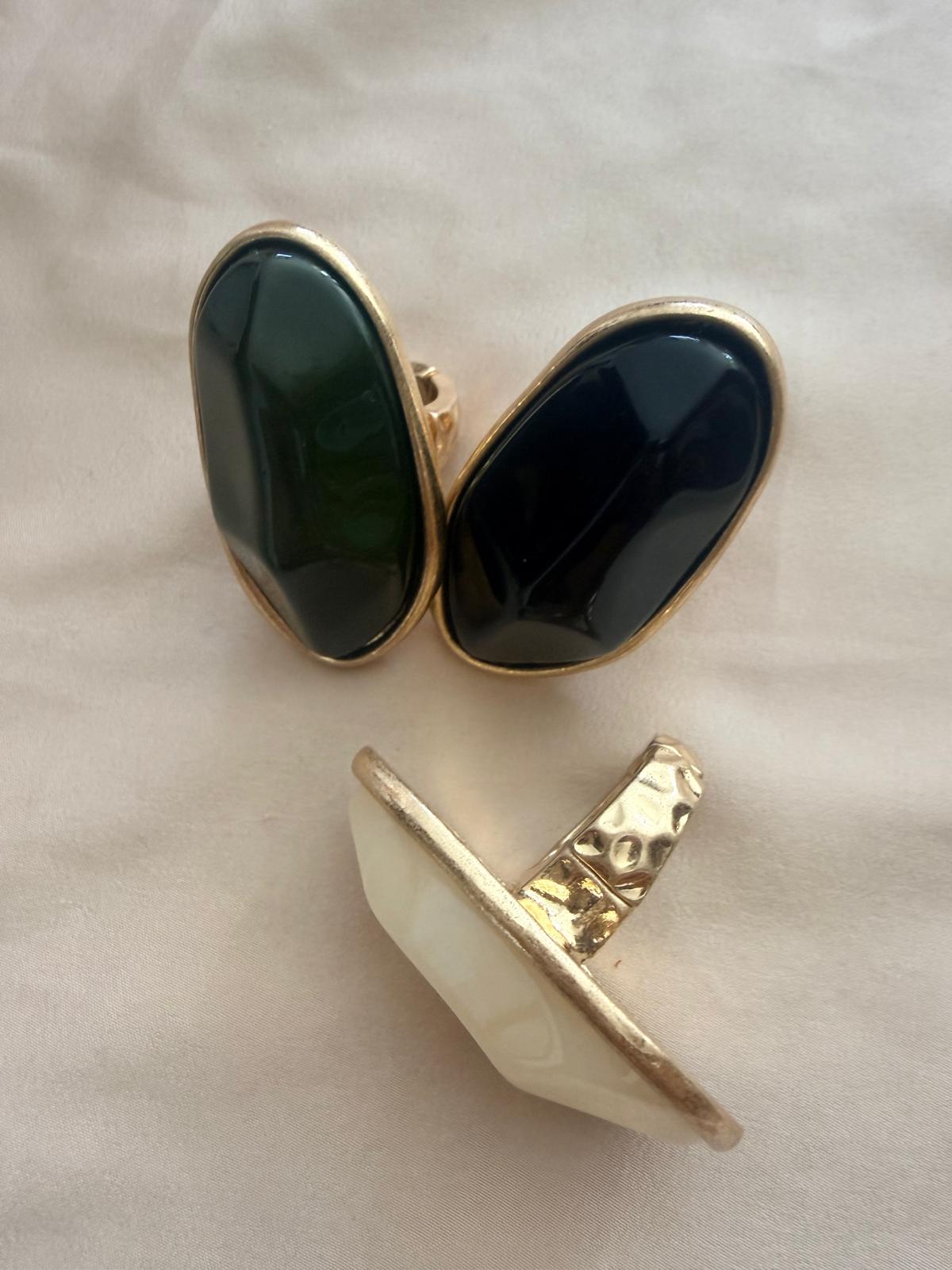 ANILLO PIEDRA OVALADA