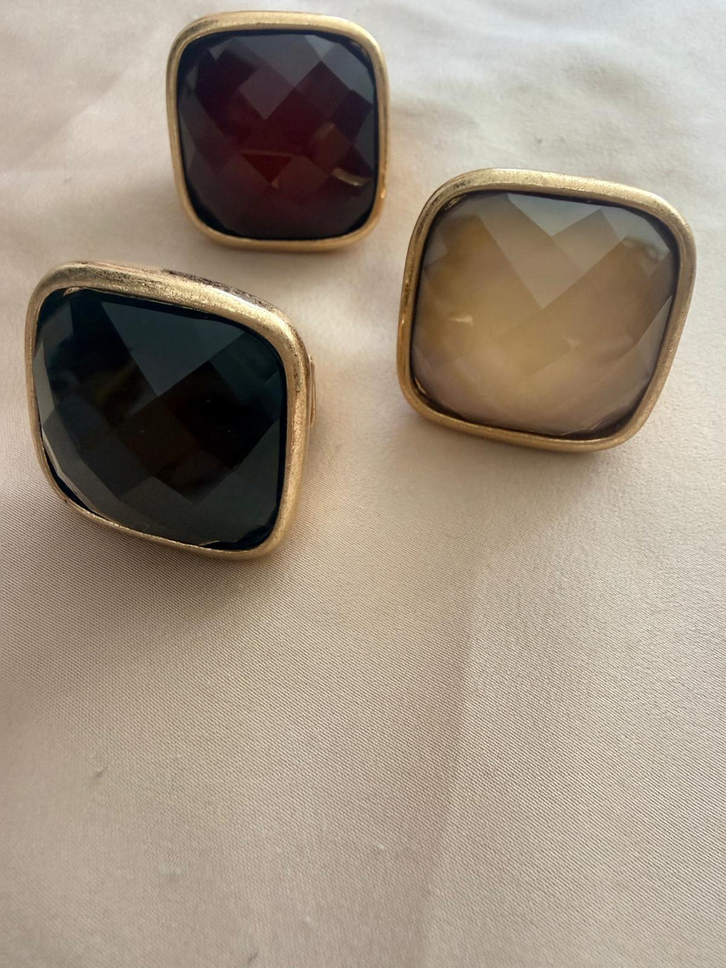 ANILLO PIEDRA CUADRADA