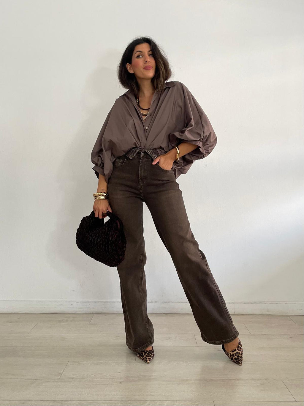 JEANS  MARRÓN CINTURA STRASS