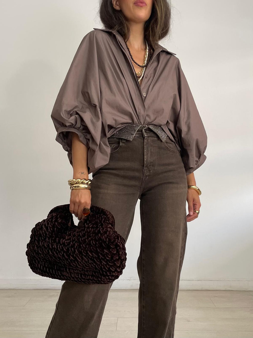 JEANS  MARRÓN CINTURA STRASS