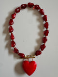 COLLAR CORAZÓN + PIEDRAS ROJAS