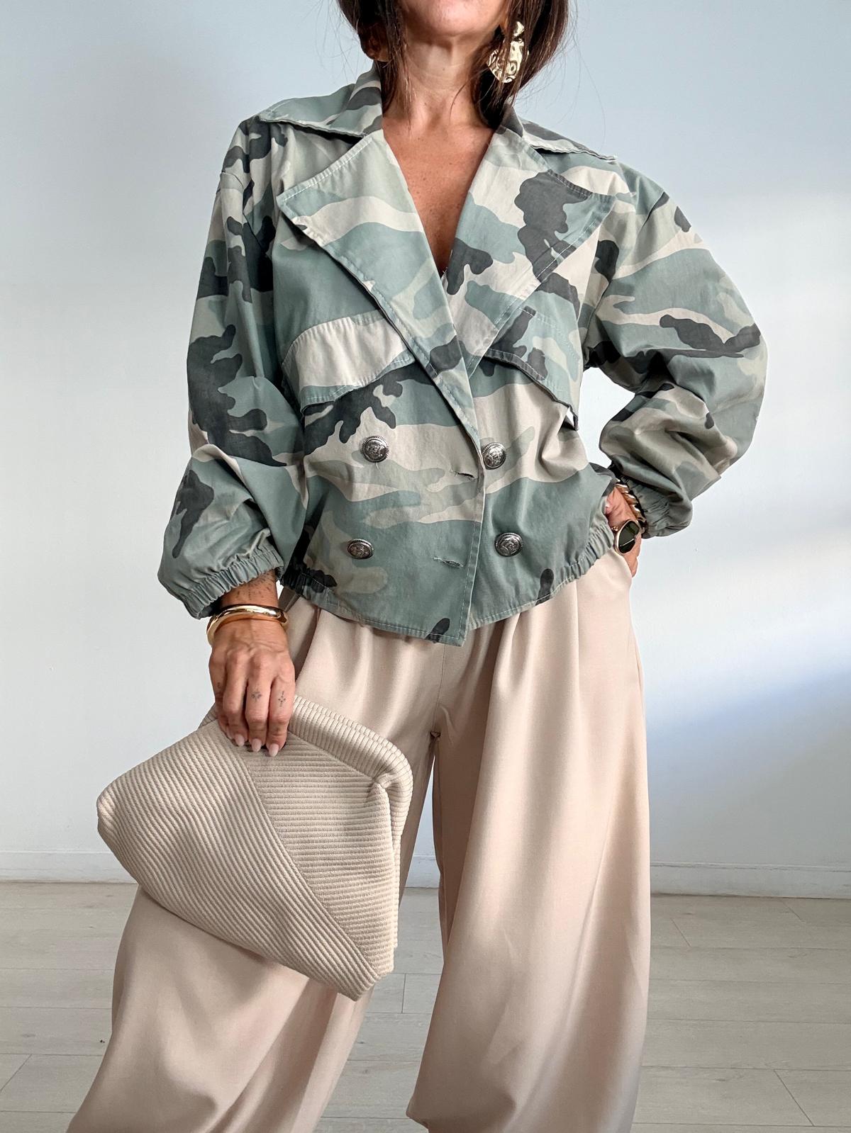 BOMBER BOTONES CAMUFLAJE