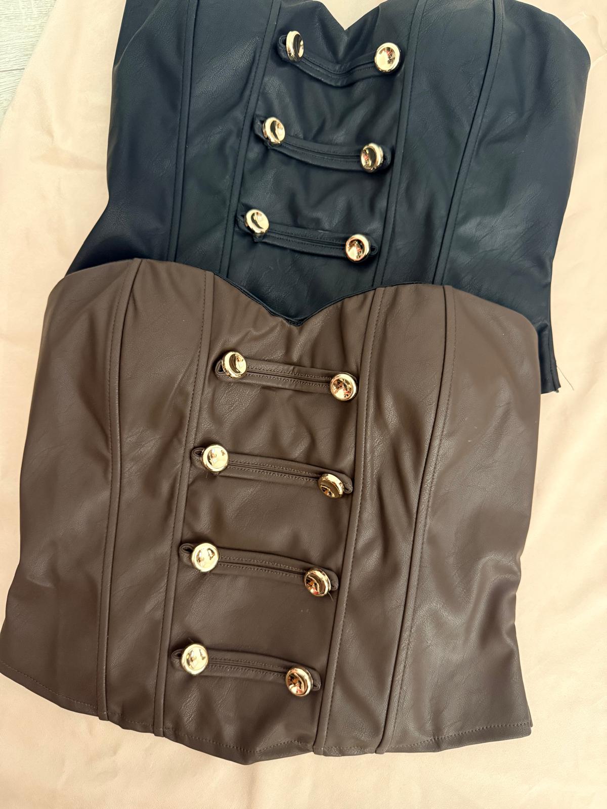 TOP EFECTO PIEL BOTONES DORADOS