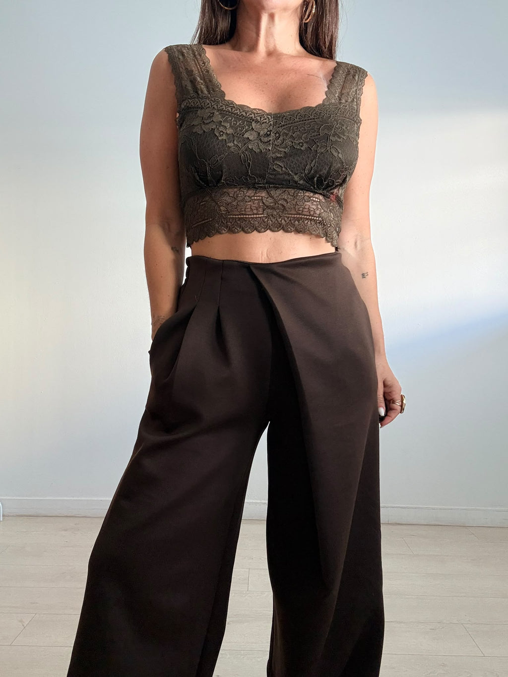 TOP ENCAJE FLORAL