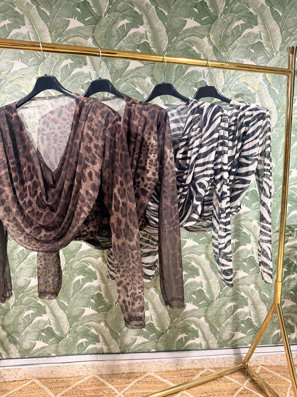 TOP TULL HOMBRERAS ANIMAL PRINT
