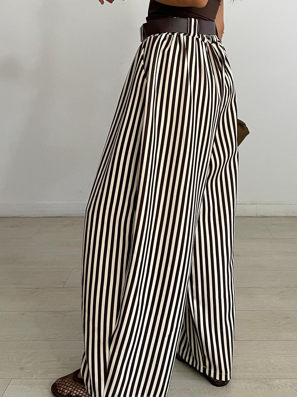 PANTALÓN ANCHO RAYAS + CINTURÓN