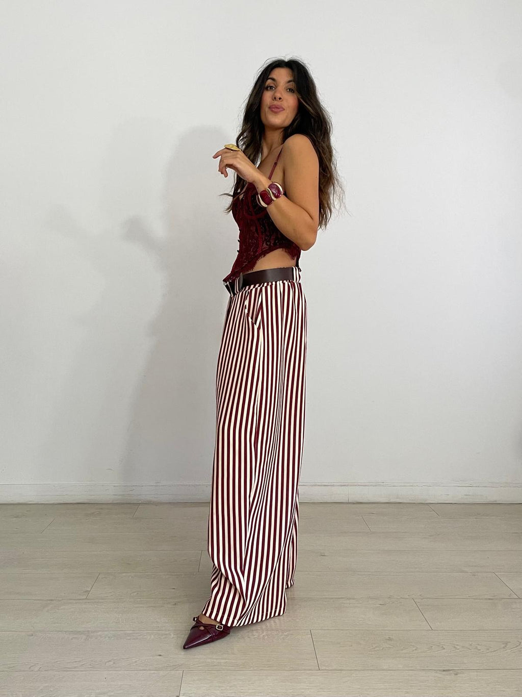 PANTALÓN ANCHO RAYAS + CINTURÓN