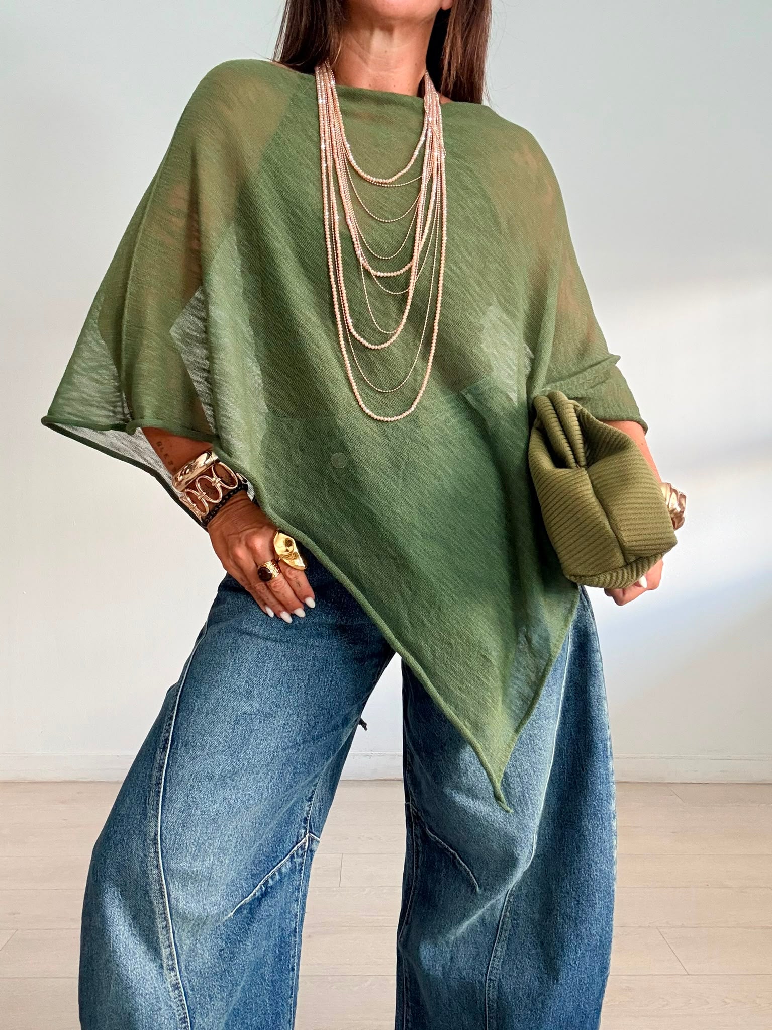 BLUSA / CAPA PICO
