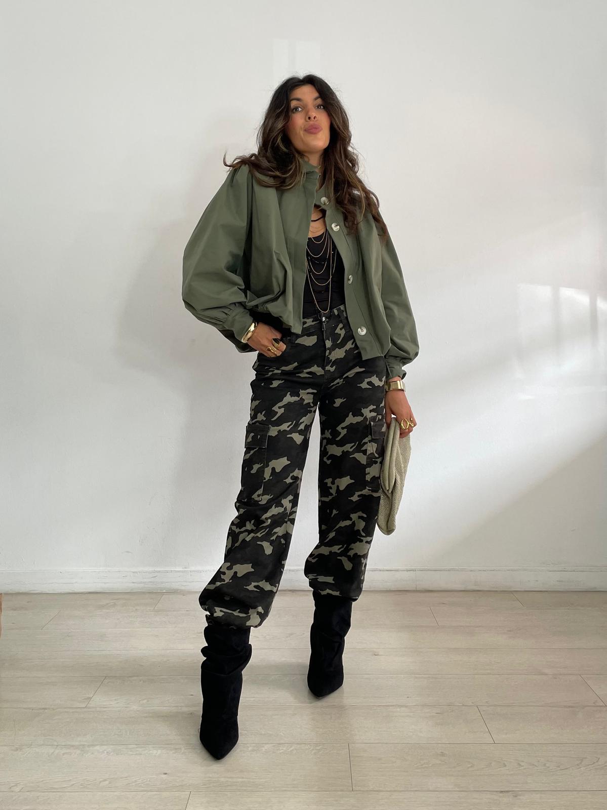 PANTALÓN CARGO CAMUFLAJE