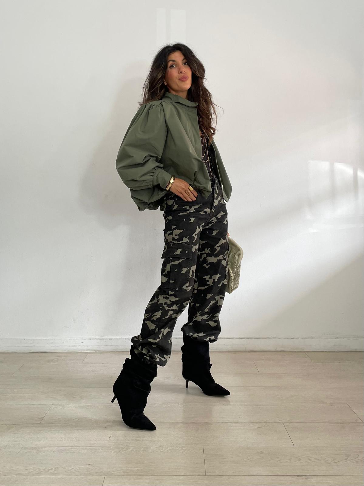 PANTALÓN CARGO CAMUFLAJE