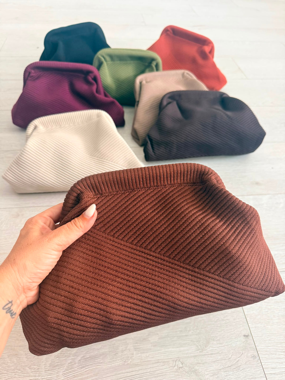 BOLSO CLUTCH ATENAS