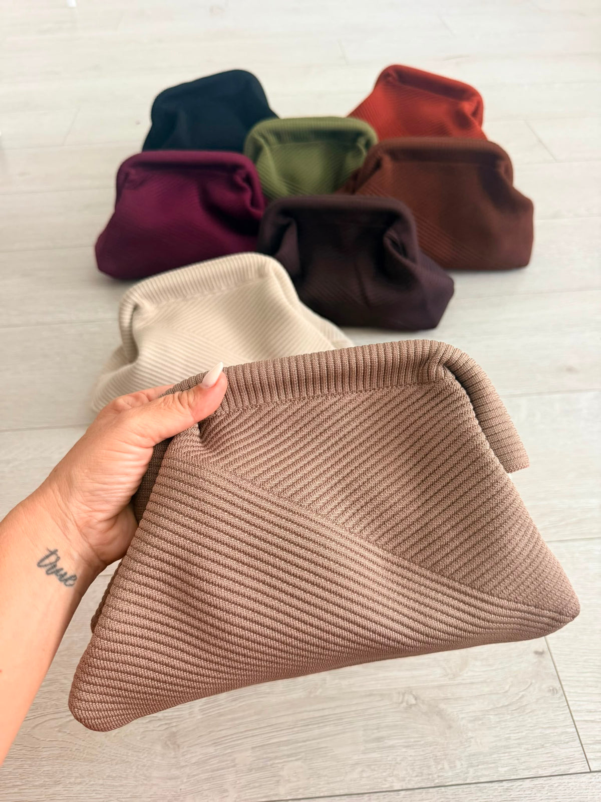 BOLSO CLUTCH ATENAS