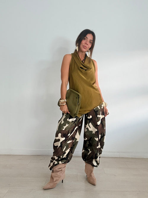 BLUSA SATÉN PICO