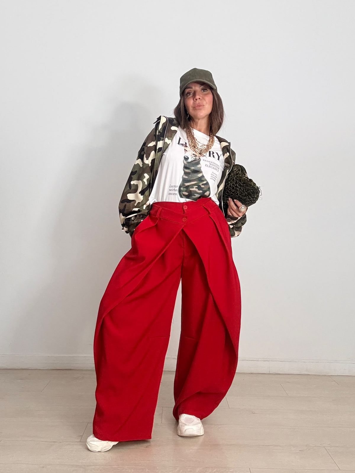 PANTALÓN PLIEGUES DOBLE BOTÓN